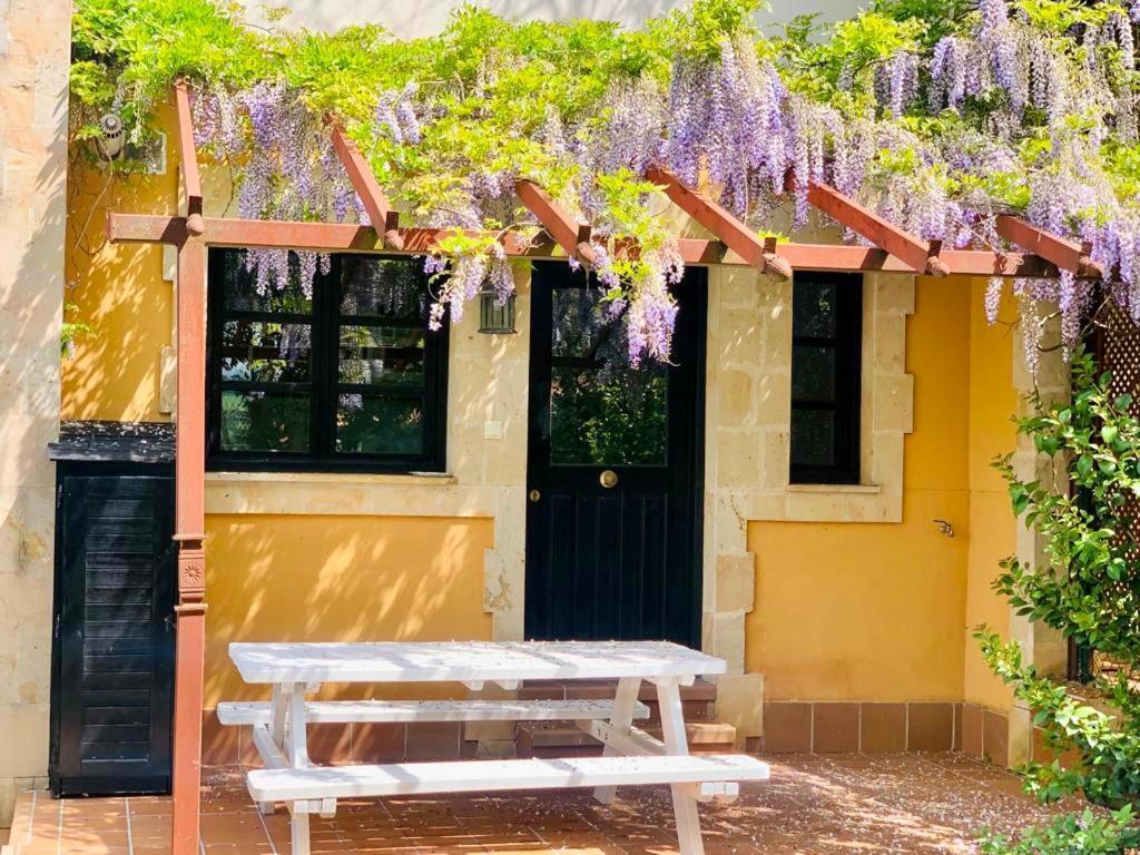 Apartamentos Santillana Del Mar Bagian luar foto